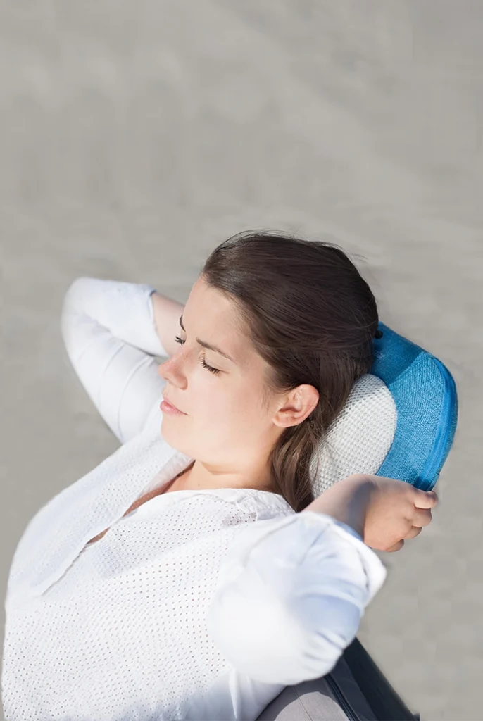 Pur Relaxation Shoulder Massager (Shoulder, Neck, and Back