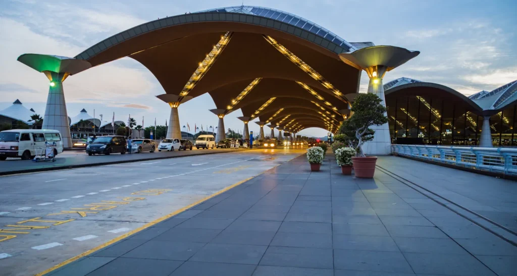 FLYING FROM KUALA LUMPUR DURING EID HOLIDAY: THE AIRPORT SPA ROUTINE TO USE BEFORE BOARDING