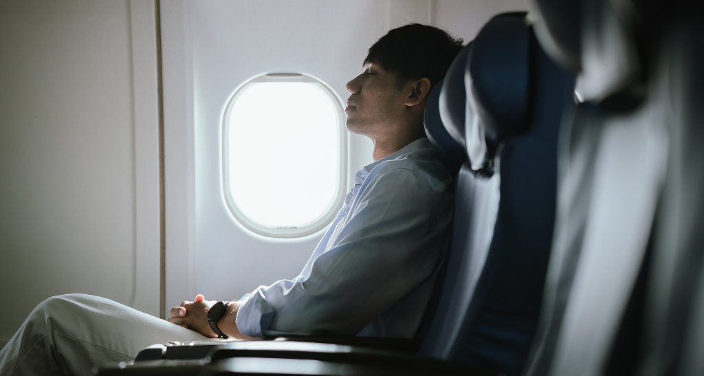 HOW TO TRAVEL FOR BUSINESS IN A MINDFUL WAY
