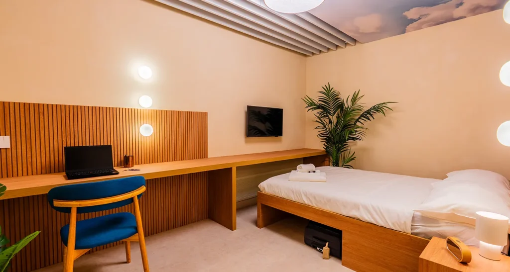 INTRODUCING THE NEW BE RELAX AIRPORT SUITES AT HKG: YOUR PRIVATE SANCTUARY AFTER SECURITY