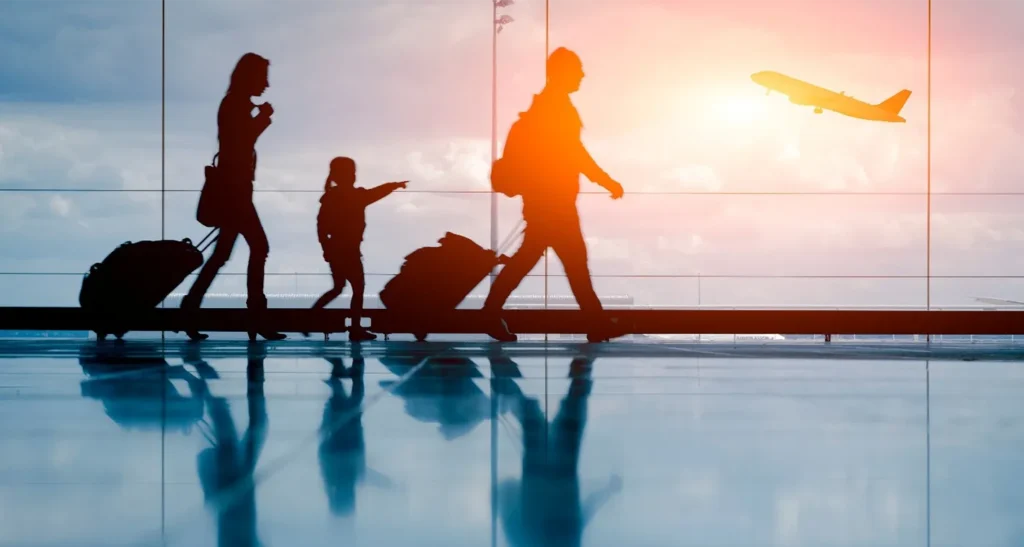 FAMILY VACATION PREP: HOW TO STAY RELAXED BEFORE, DURING AND AFTER YOUR FLIGHT